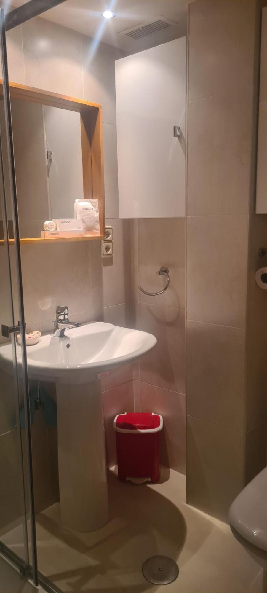 A'Tumoe Estudio Appartement Madrid Buitenkant foto